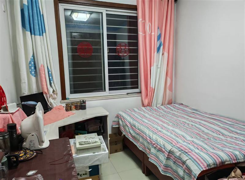 利津县津苑小区C区吉房出售